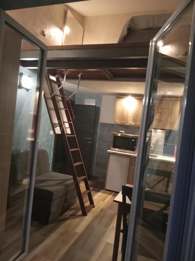 Apartments With Sea View In Prcanj 코토르 외부 사진