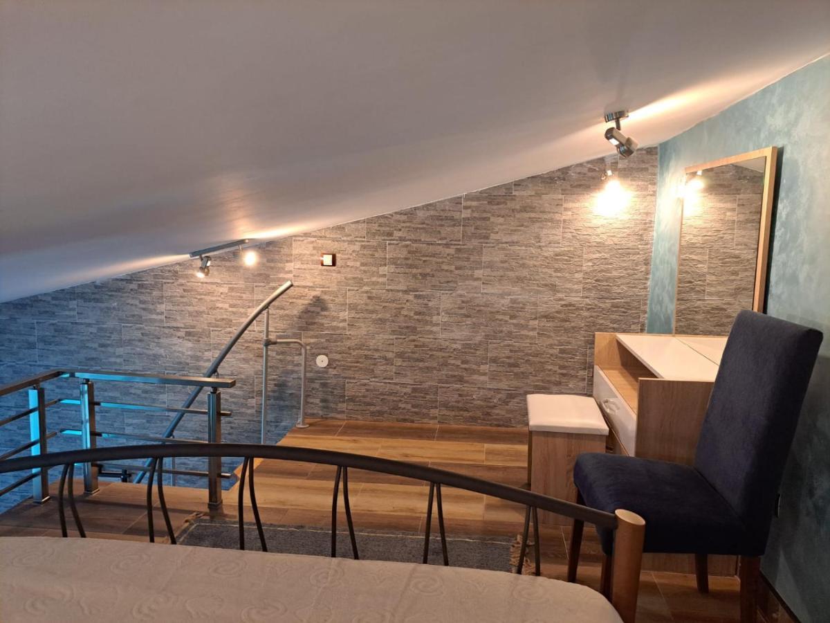 Apartments With Sea View In Prcanj 코토르 외부 사진