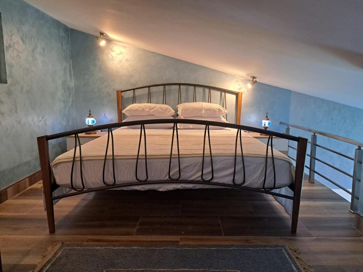 Apartments With Sea View In Prcanj 코토르 외부 사진
