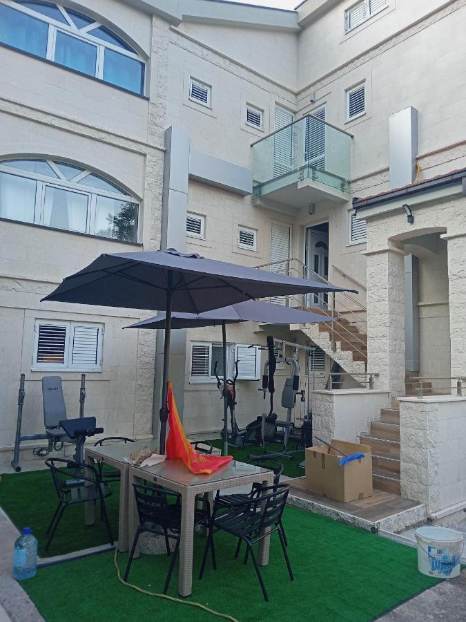 Apartments With Sea View In Prcanj 코토르 외부 사진